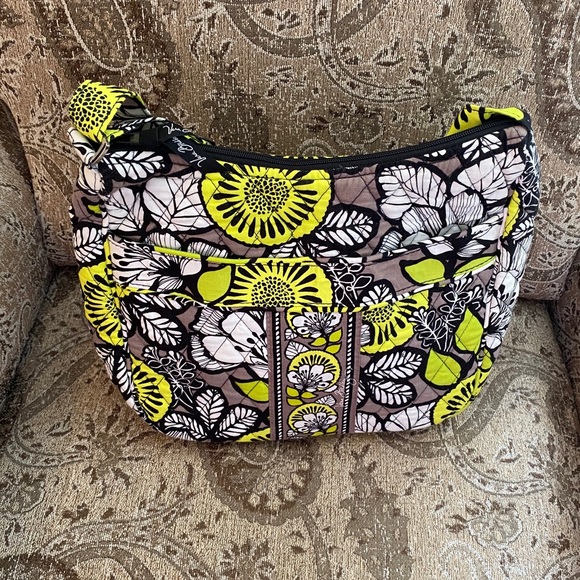 Vera Bradley Handbags - Vera Bradley Crossbody Purse